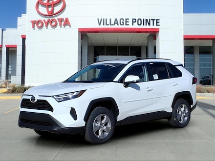 2025 Toyota RAV4 XLE SUV