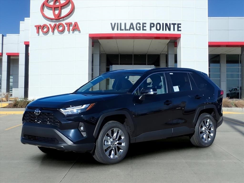 2025 Toyota RAV4 XLE Premium's photo