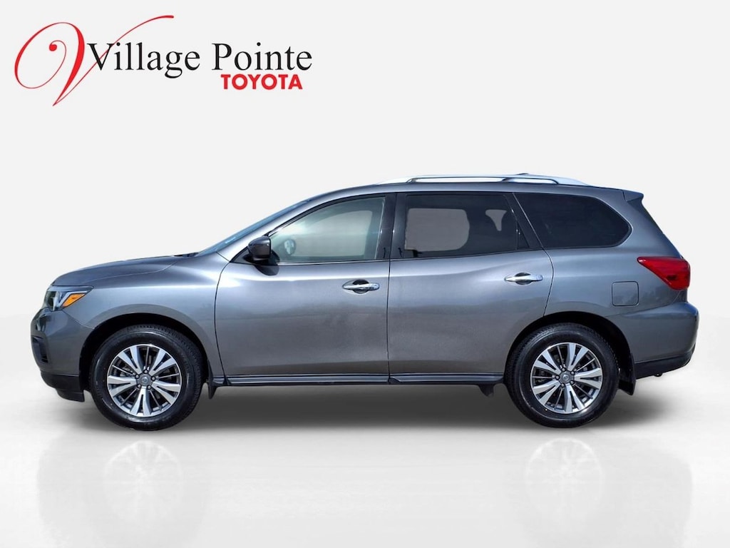Used 2020 Nissan Pathfinder SV SUV
