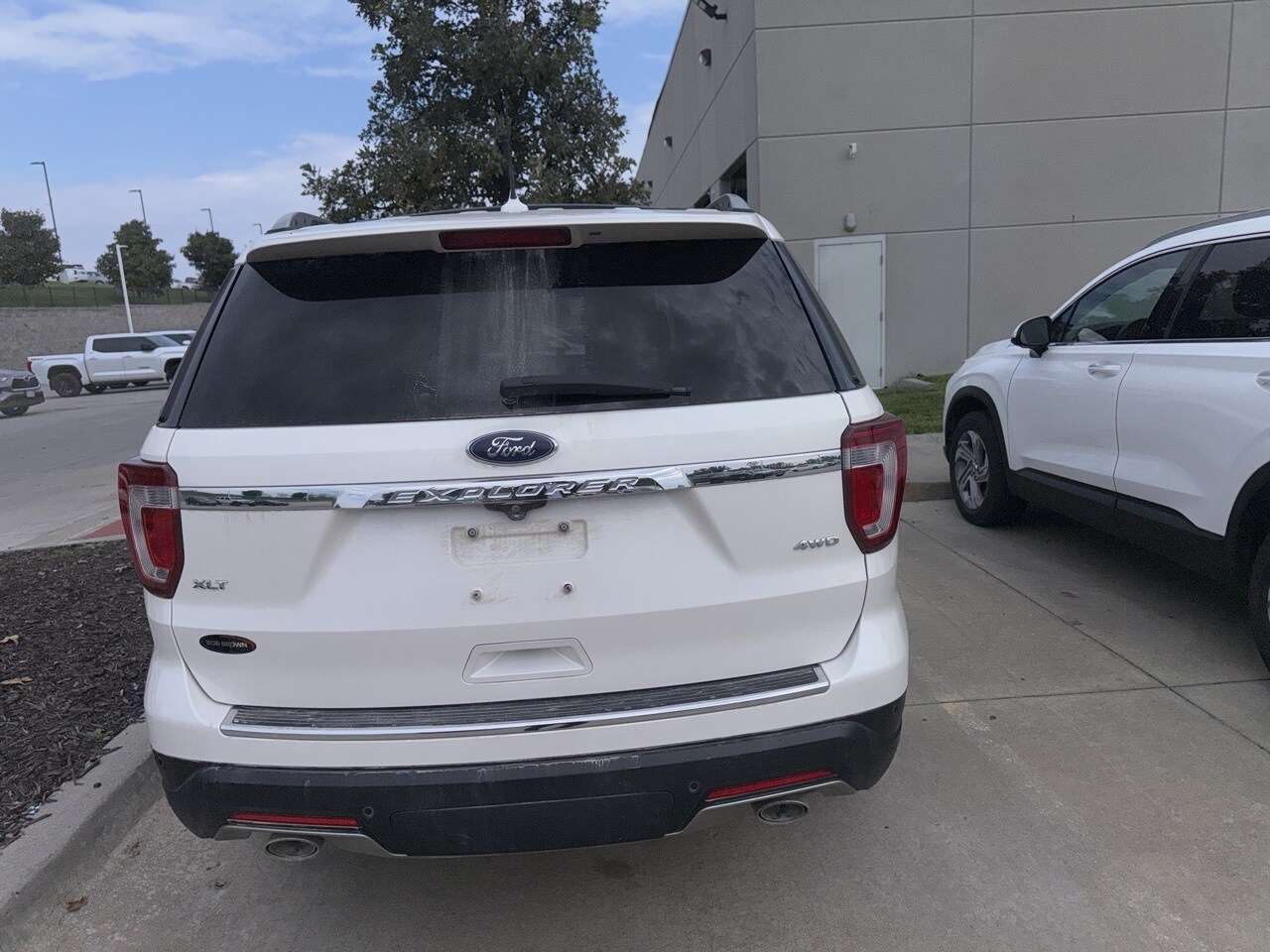 2018 Ford Explorer XLT photo 3