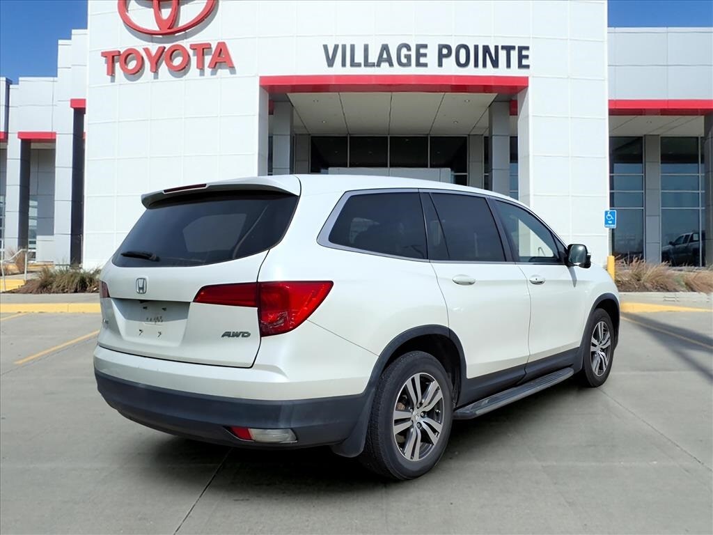 2016 Honda Pilot EX-L photo 2
