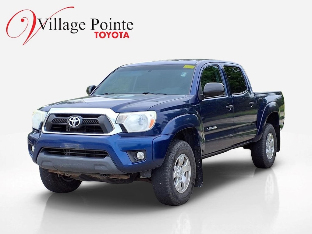 Used 2015 Toyota Tacoma Base Truck Double Cab