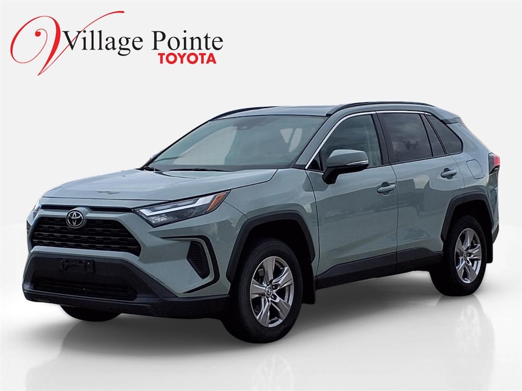 Used 2022 Toyota RAV4 XLE SUV