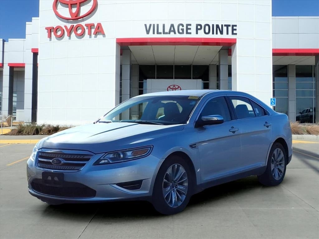 2012 Ford Taurus Limited's photo