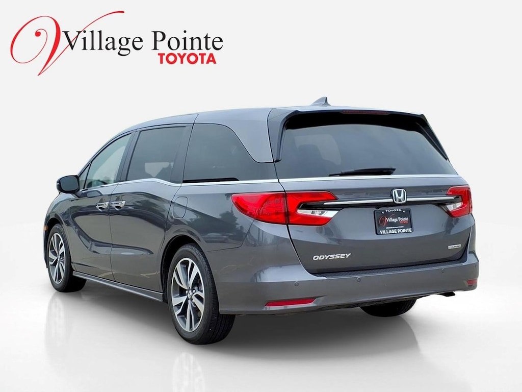 Used 2023 Honda Odyssey Touring Van