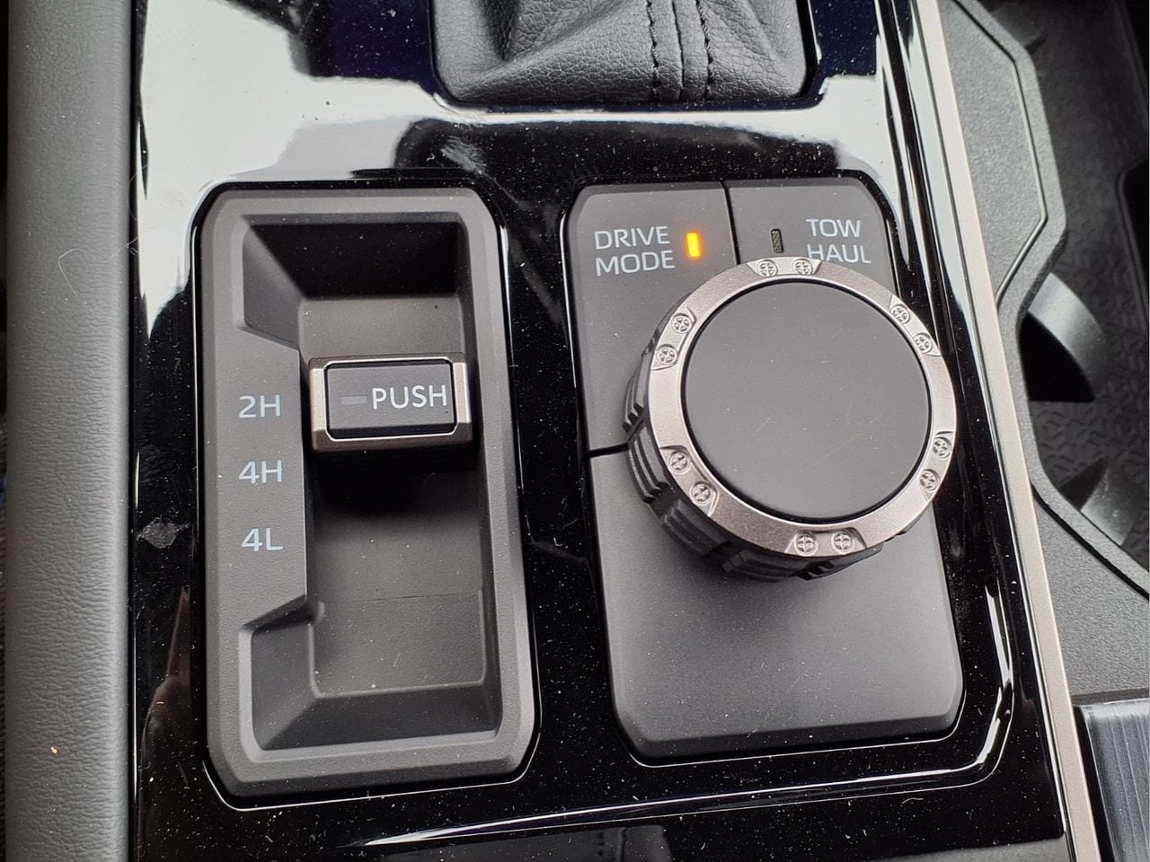 2026 Toyota Tundra Platinum - Photo 17