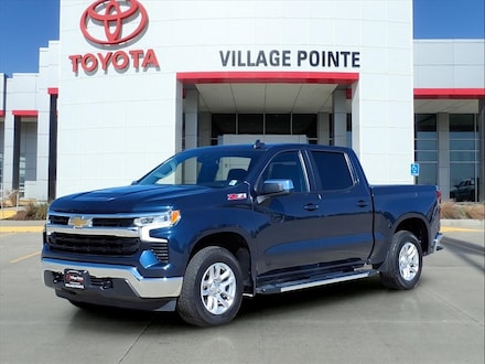 2022 Chevrolet Silverado 1500 LT Truck Crew Cab