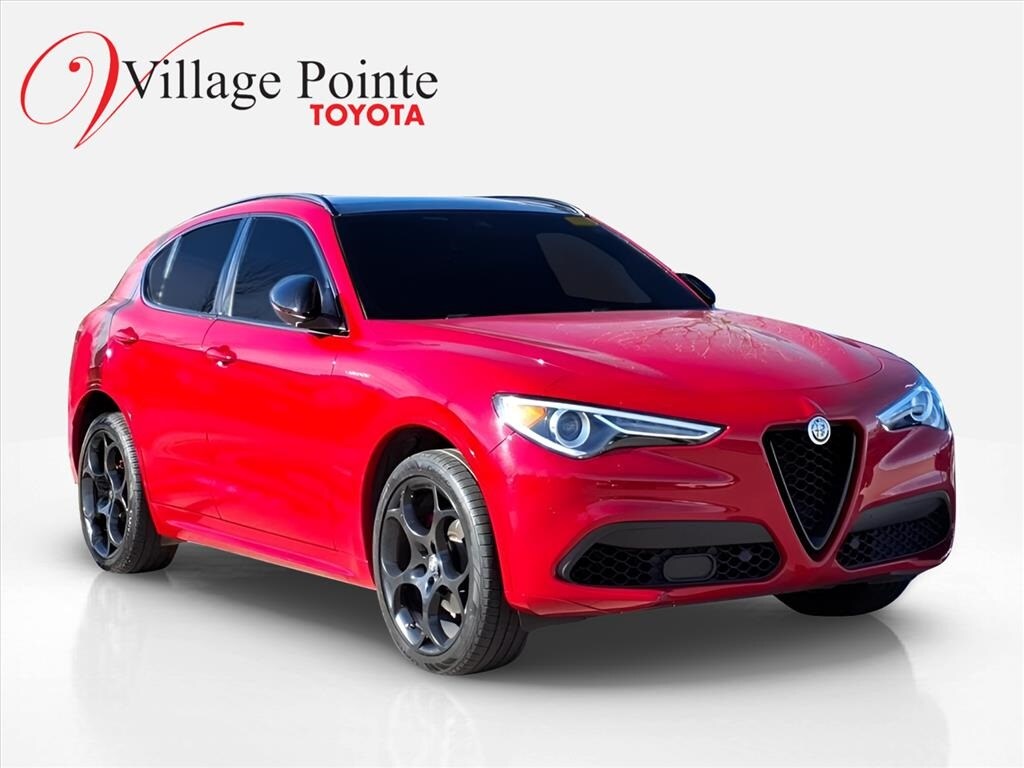 Used 2022 Alfa Romeo Stelvio Veloce SUV