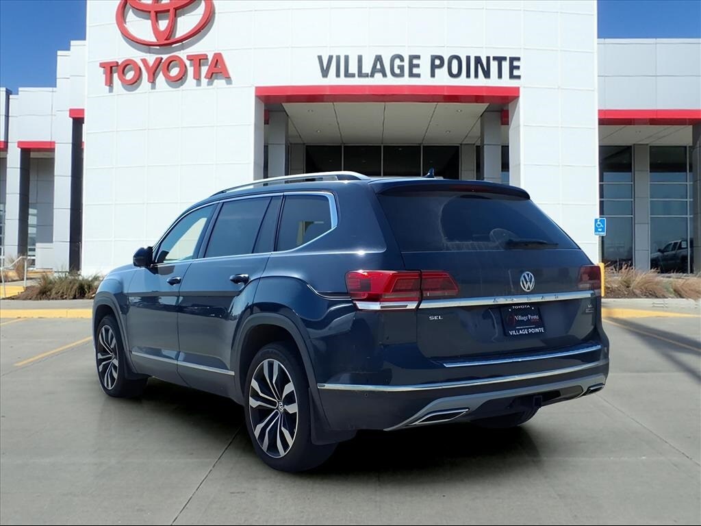 2020 Volkswagen Atlas SEL Premium photo 2