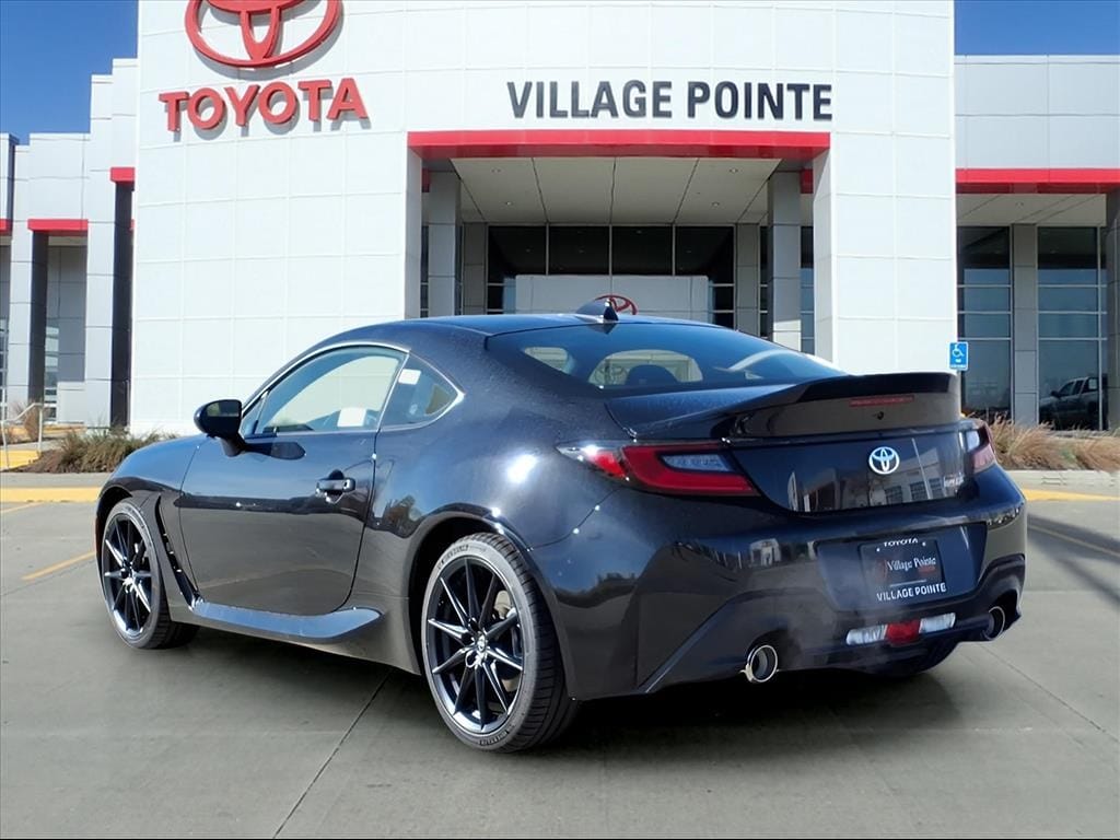 New 2025 Toyota GR86 Premium Coupe