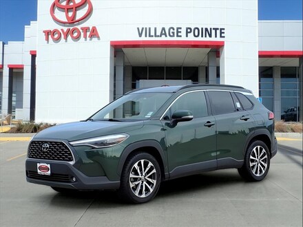 2022 Toyota Corolla Cross XLE SUV