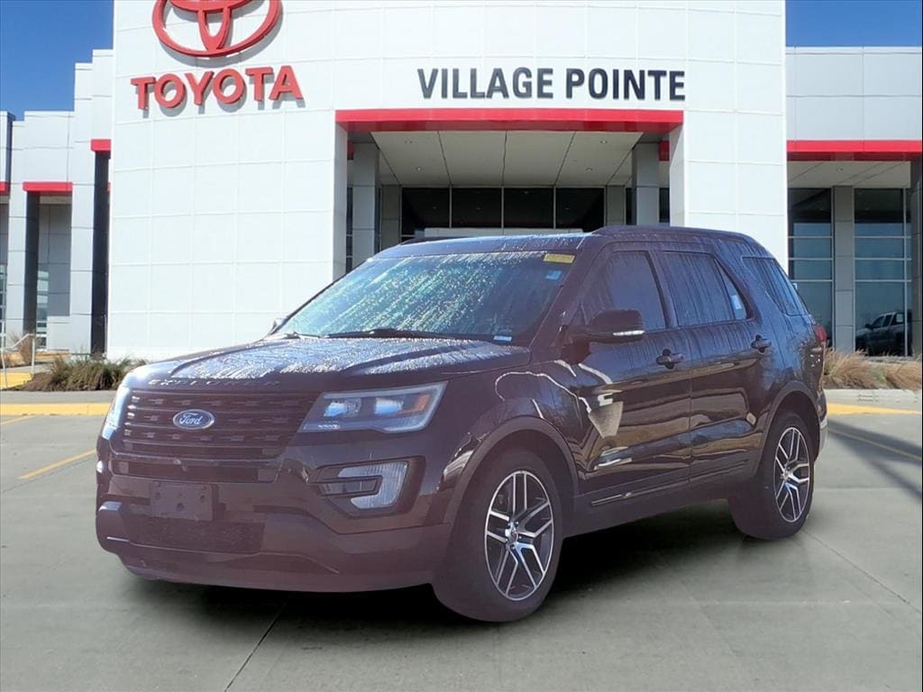 2016 Ford Explorer Sport's photo