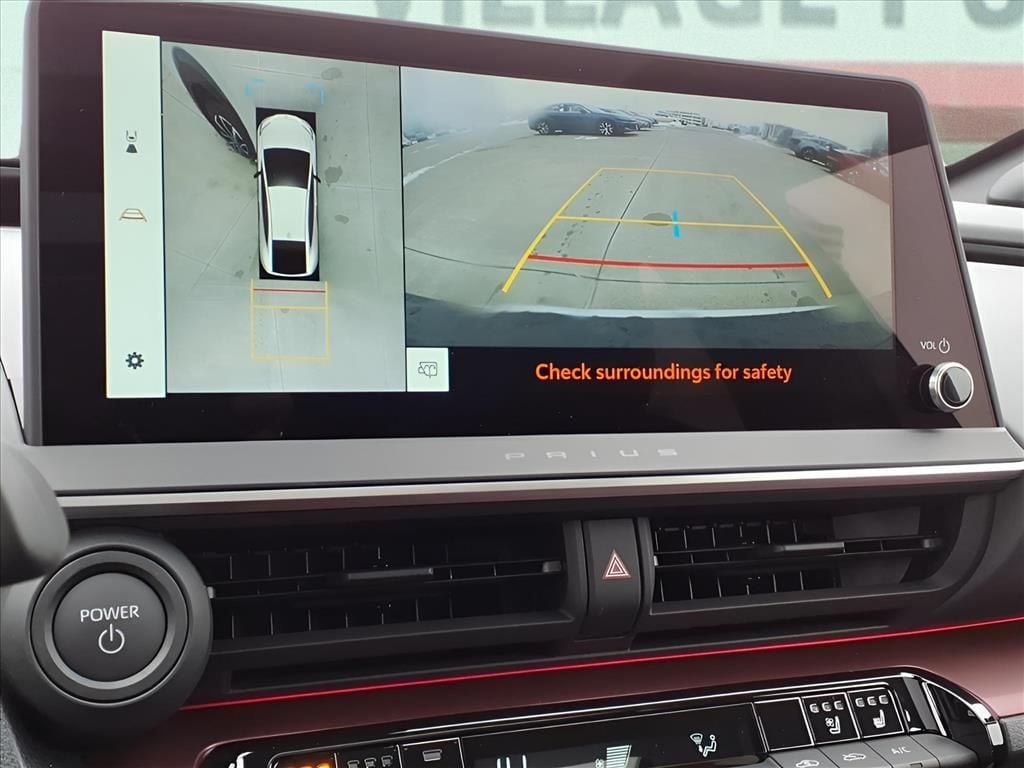 2026 Toyota Prius Plug-in Hybrid XSE Premium - Photo 15