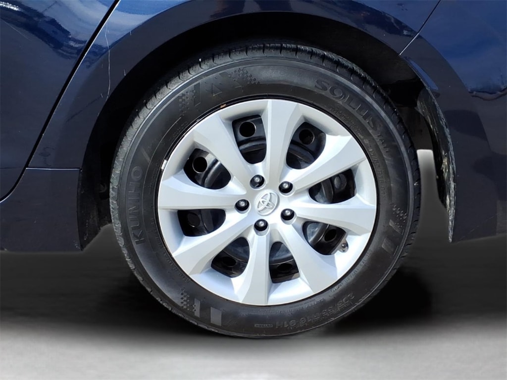 Used 2024 Toyota Corolla LE Sedan