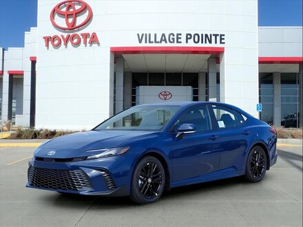 2026 Toyota Camry SE Sedan