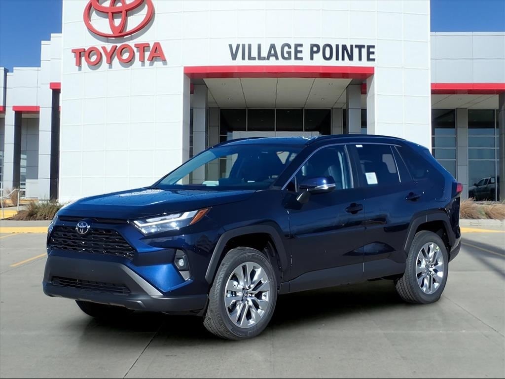 2025 Toyota RAV4 XLE Premium's photo