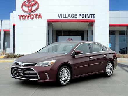 2016 Toyota Avalon Limited Sedan