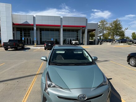 2017 Toyota Prius Four Hatchback 2017 Toyota Prius Four Hatchback