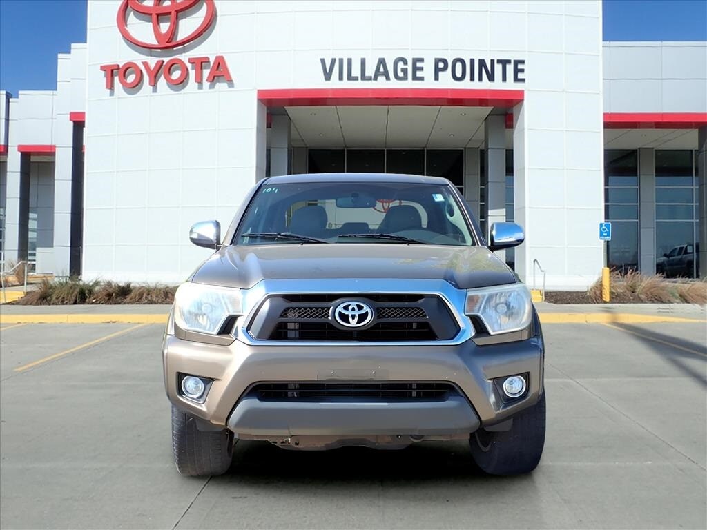 2013 Toyota Tacoma Base photo 2
