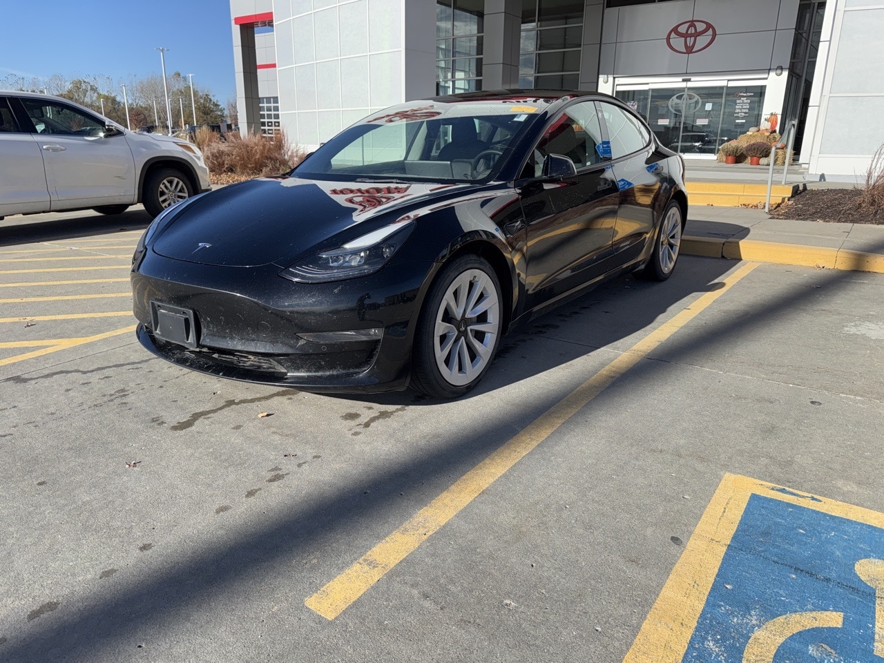 Used 2022 Tesla Model 3 Long Range with VIN 5YJ3E1EB1NF204314 for sale in Omaha, NE