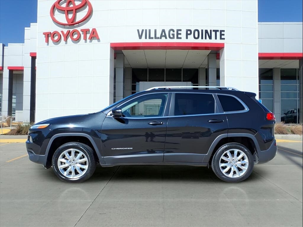 2015 Jeep Cherokee Limited photo 2