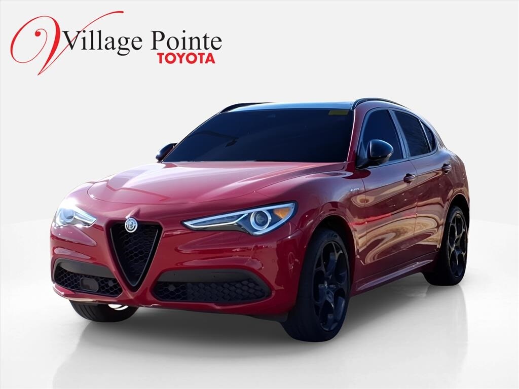 Used 2022 Alfa Romeo Stelvio Veloce SUV