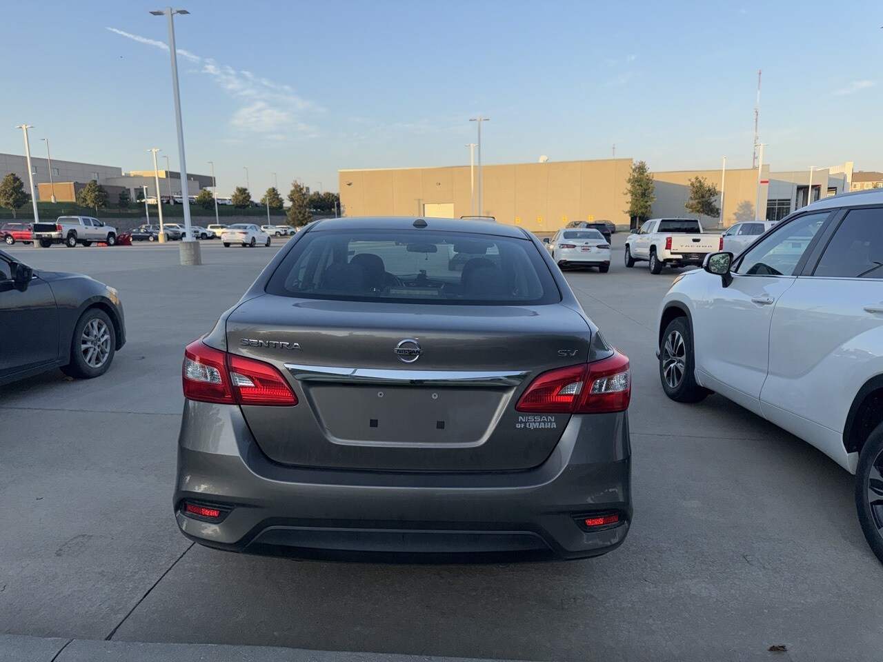 2016 Nissan Sentra SV photo 4