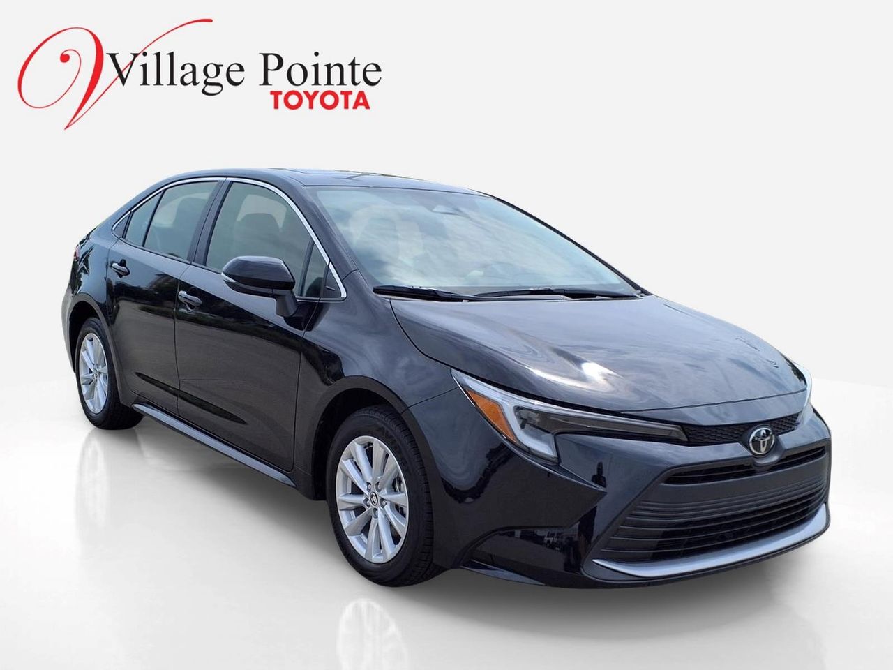 2026 Toyota Corolla XLE - Photo 7