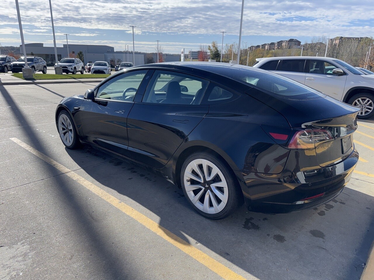 2022 Tesla Model 3 Long Range photo 2
