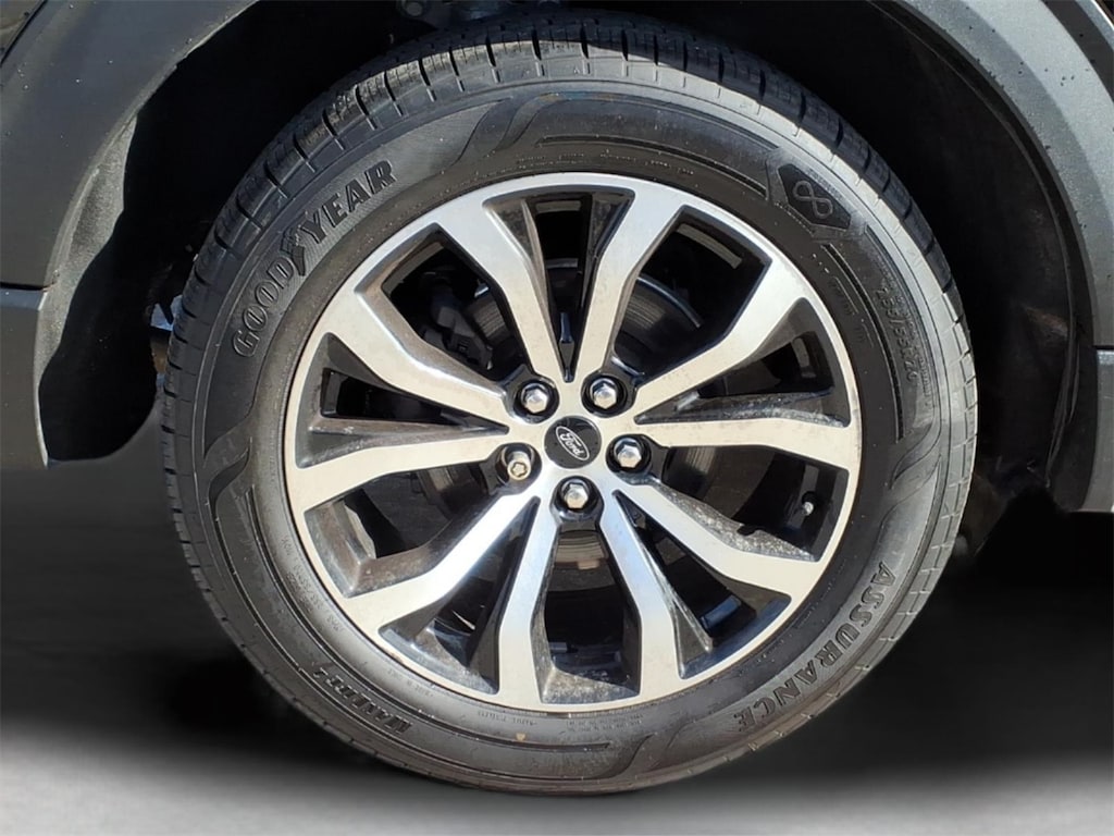 Used 2023 Ford Explorer ST-Line SUV