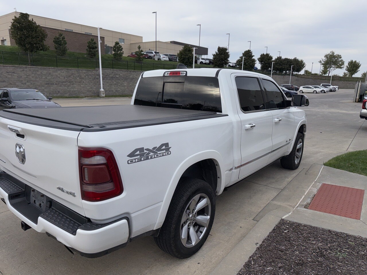 2019 Ram 1500 Limited photo 4