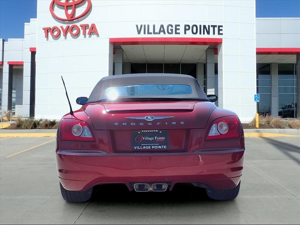 2007 Chrysler Crossfire Base photo 4