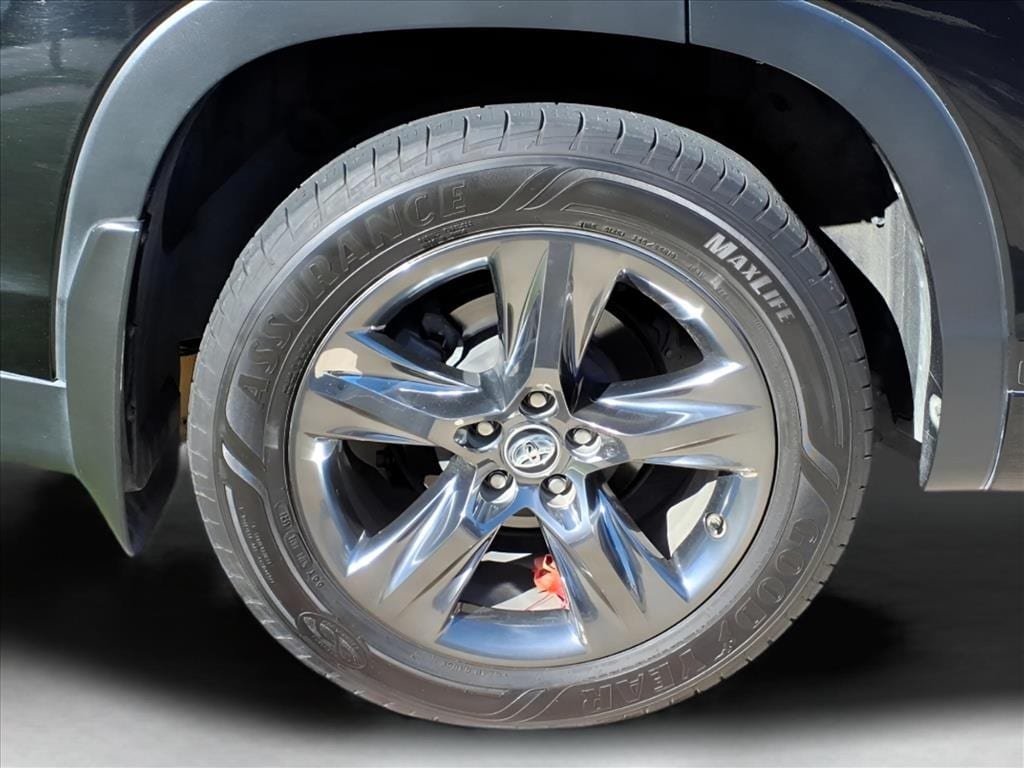 Used 2018 Toyota Highlander Limited Platinum SUV