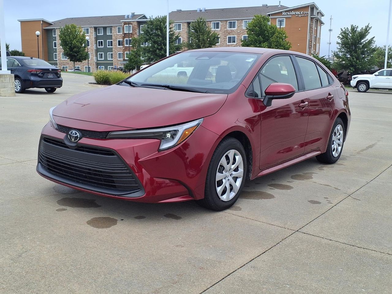 2026 Toyota Corolla Hybrid LE FWD