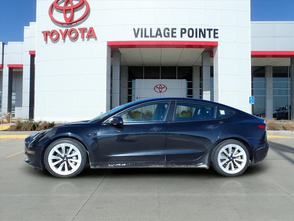 Used 2022 Tesla Model 3 Long Range with VIN 5YJ3E1EB1NF204314 for sale in Omaha, NE