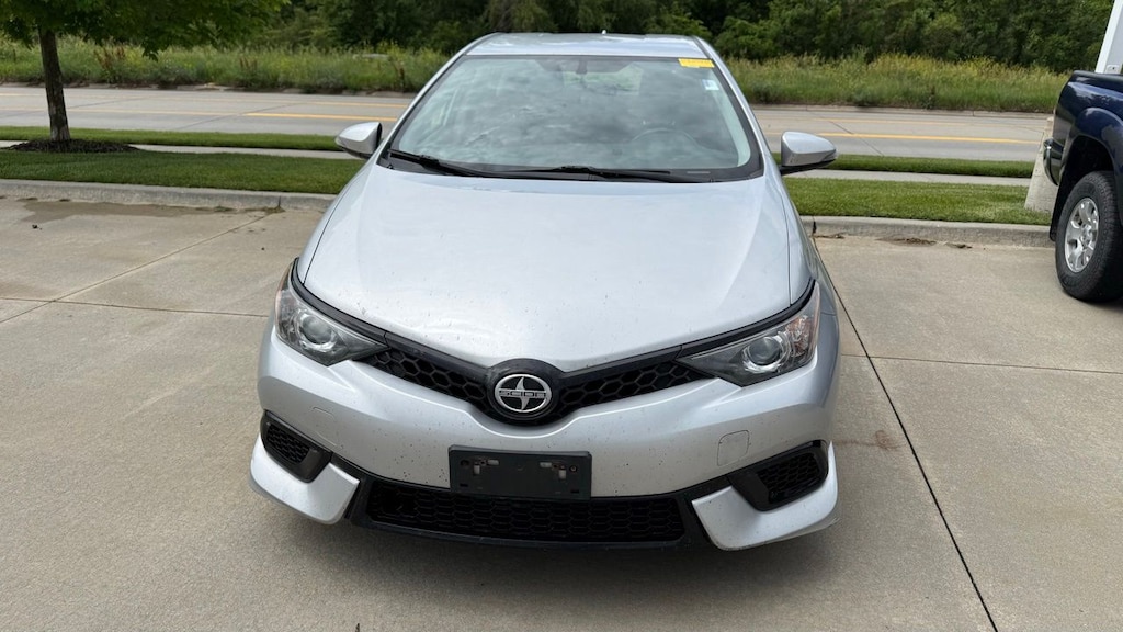 Used 2016 Scion iM Base Hatchback