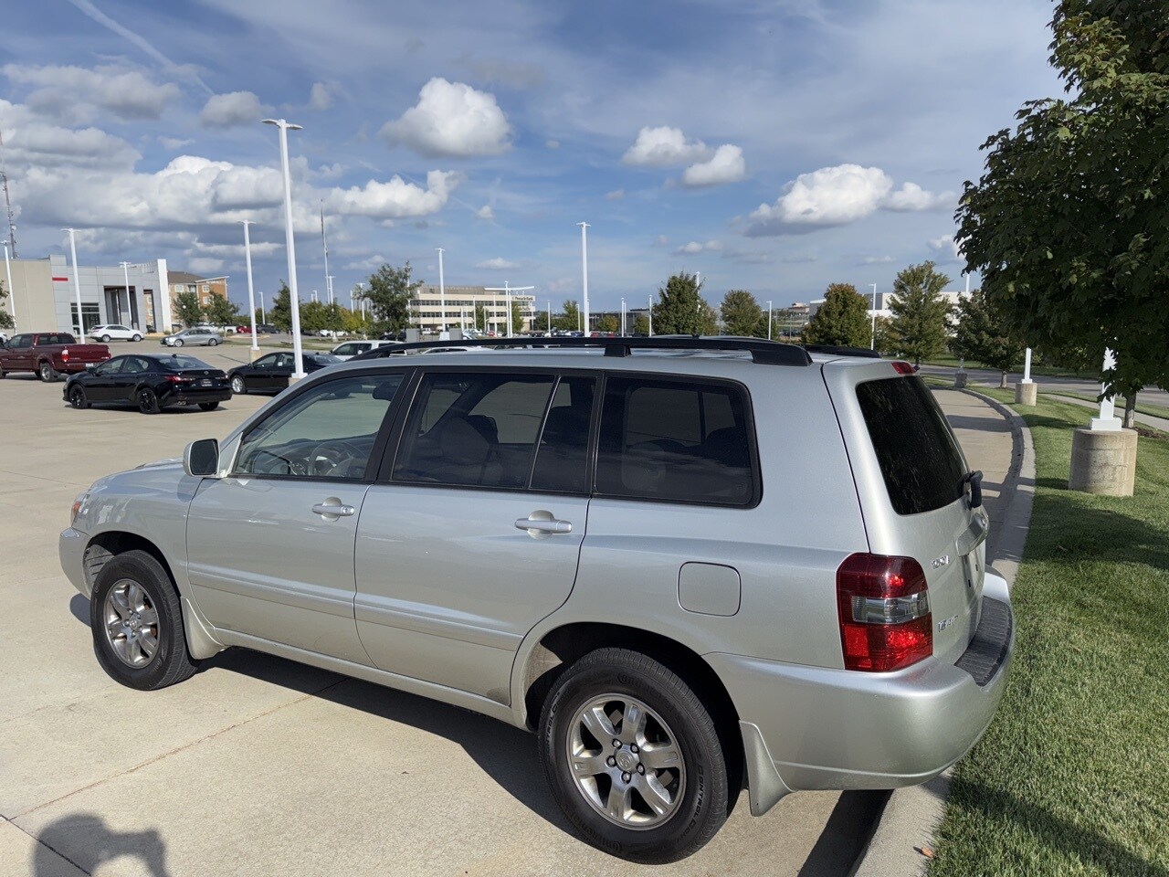 2004 Toyota Highlander photo 4