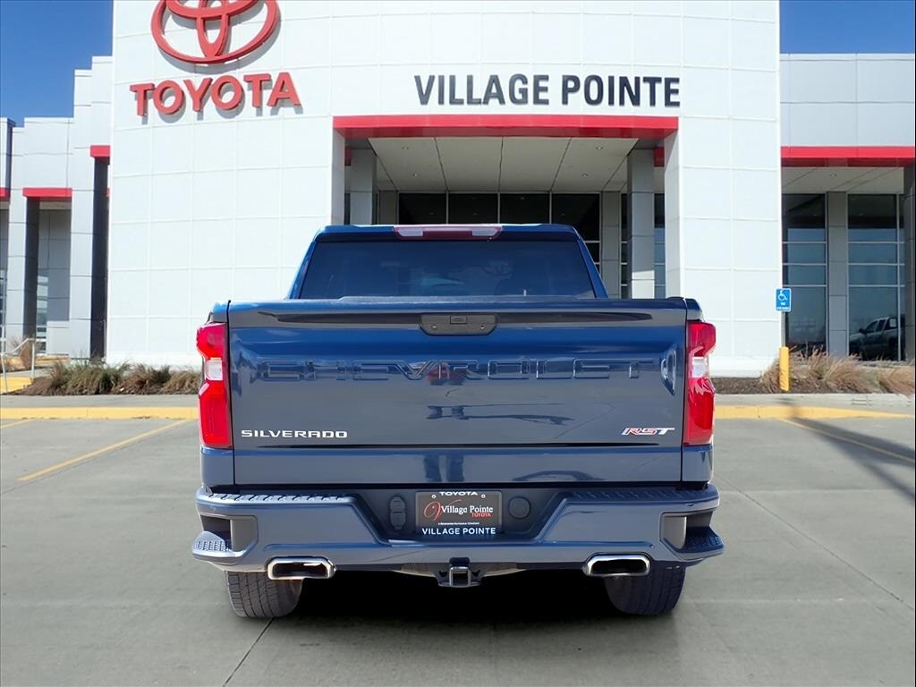 2021 Chevrolet Silverado 1500 RST photo 4