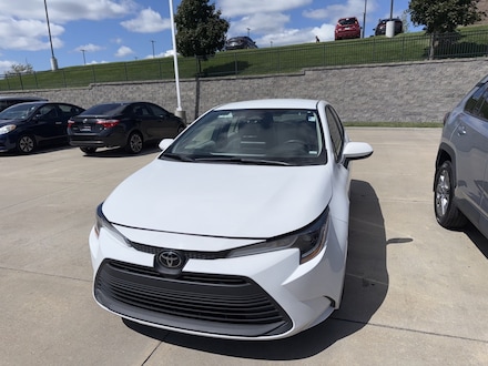 2023 Toyota Corolla LE Sedan