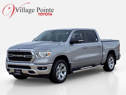 2022 Ram 1500 Big Horn/Lone Star Truck Crew Cab