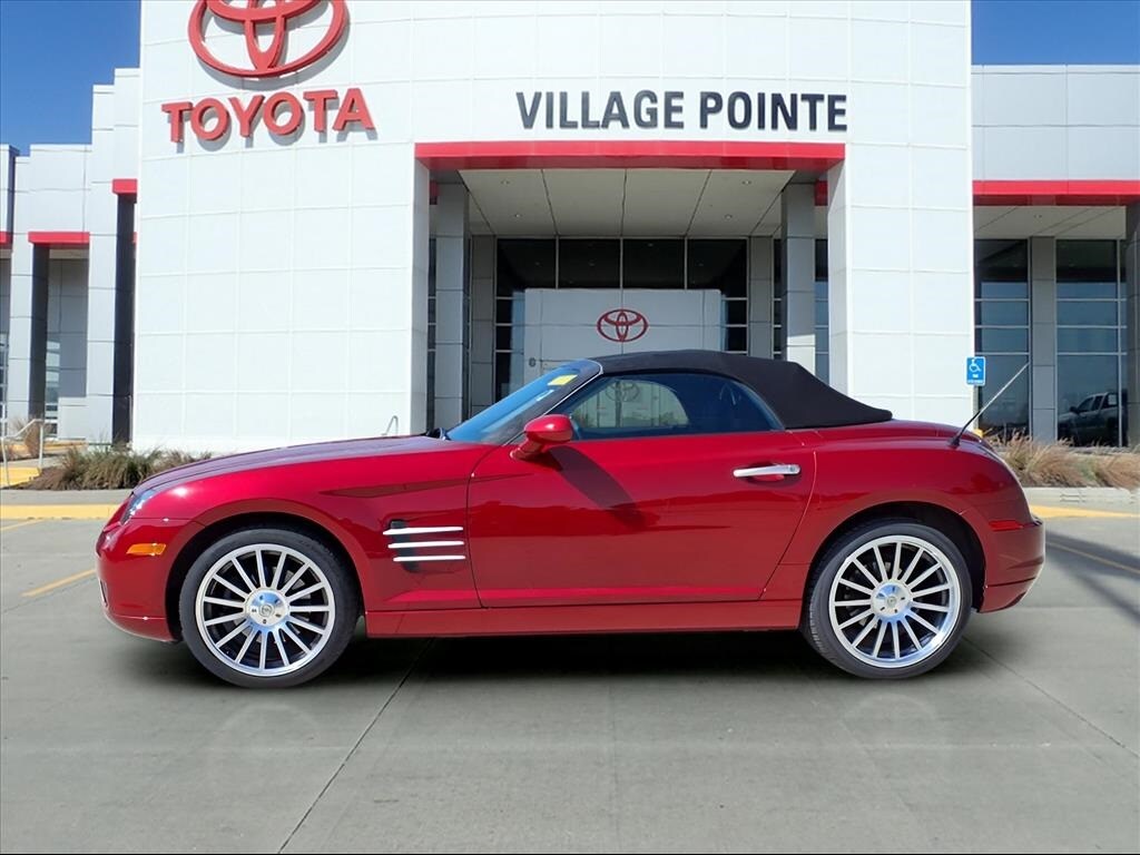 2007 Chrysler Crossfire Base photo 2