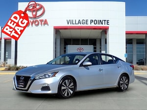 2022 Nissan Altima 2.5 SV Sedan