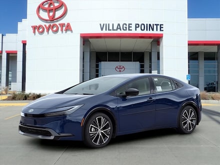 2025 Toyota Prius XLE Hatchback