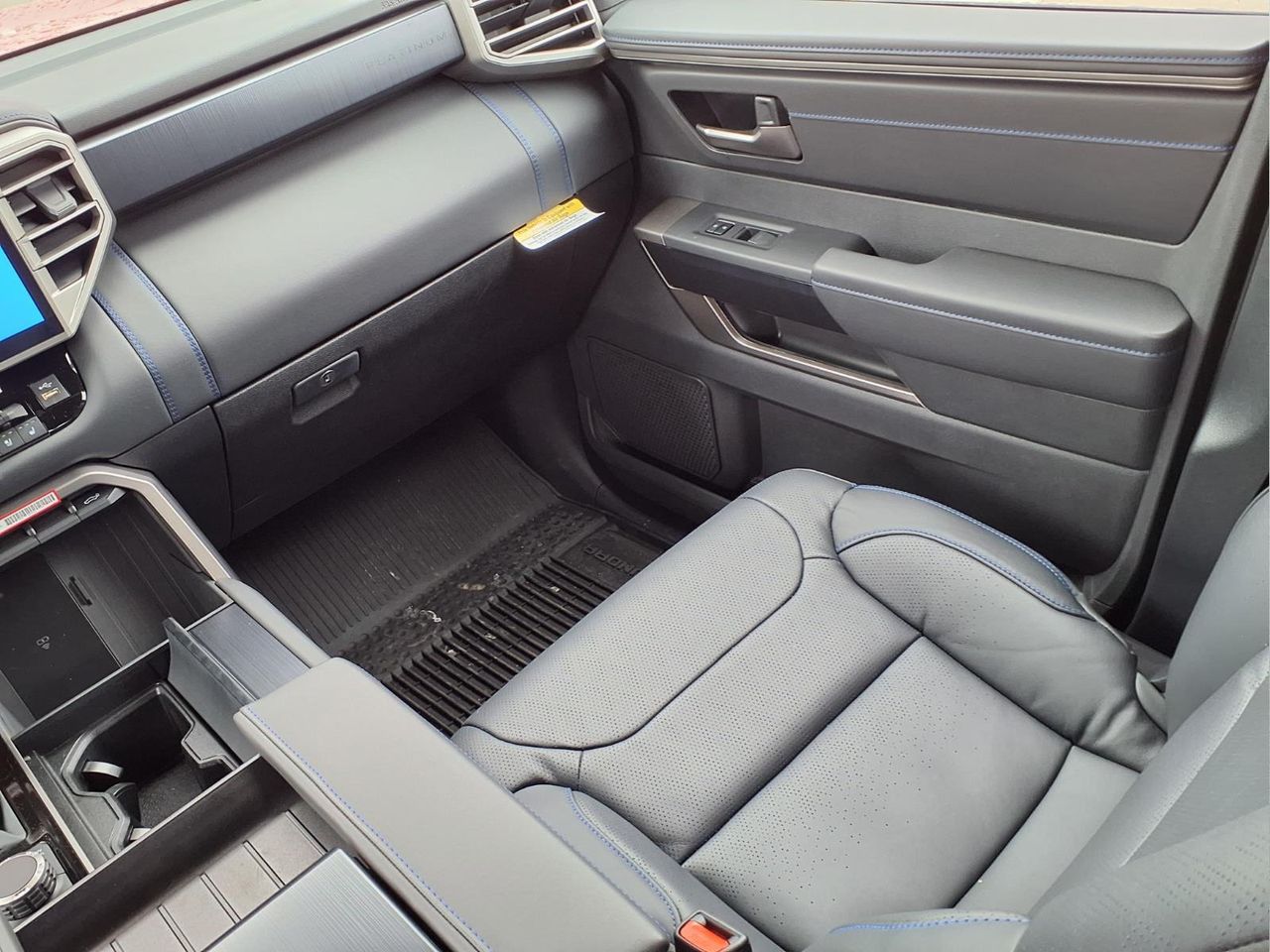 2026 Toyota Tundra Platinum - Photo 12