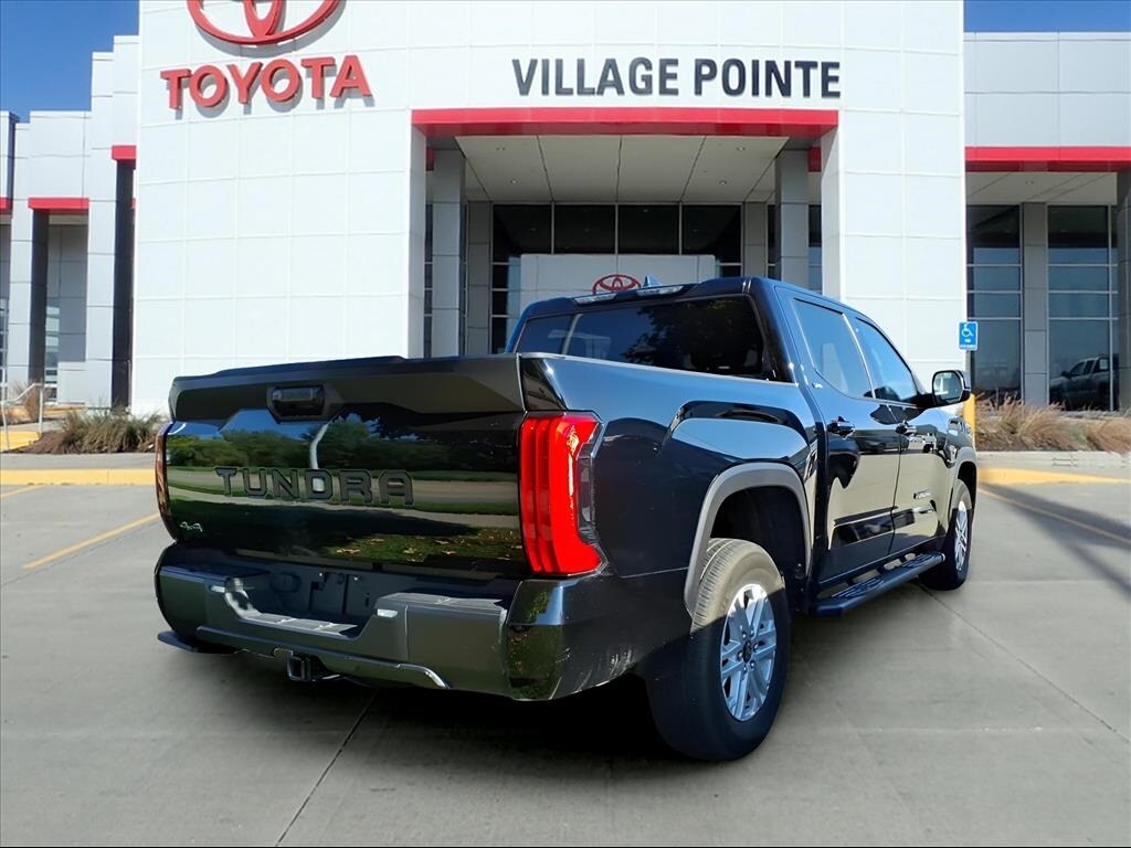 2025 Toyota Tundra SR5 photo 4