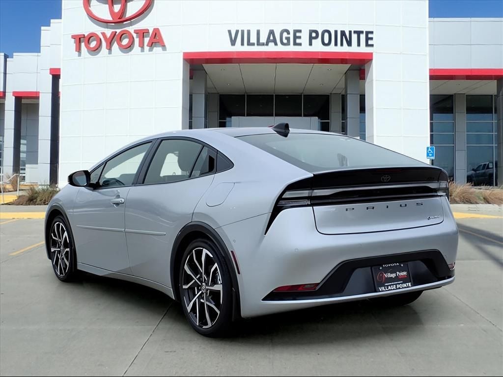 New 2026 Toyota Prius Plug-In Hybrid XSE Premium Hatchback