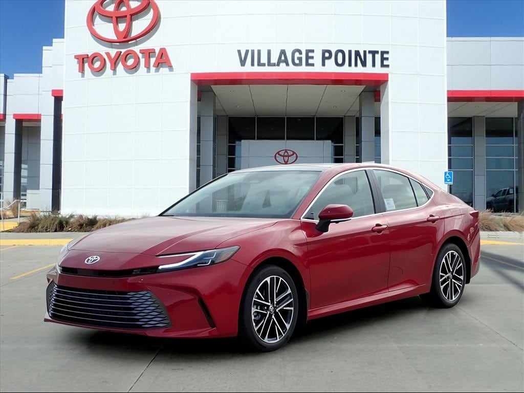 2026 Toyota Camry XLE's photo