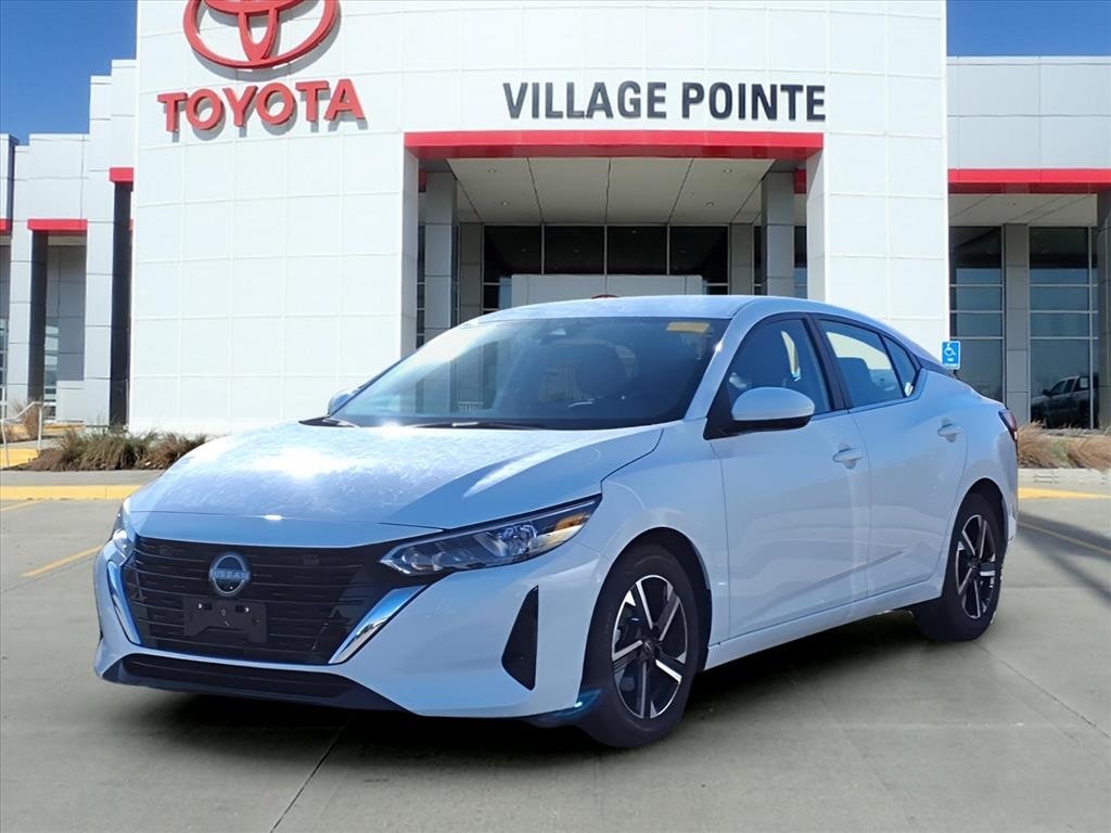 2024 Nissan Sentra SV's photo