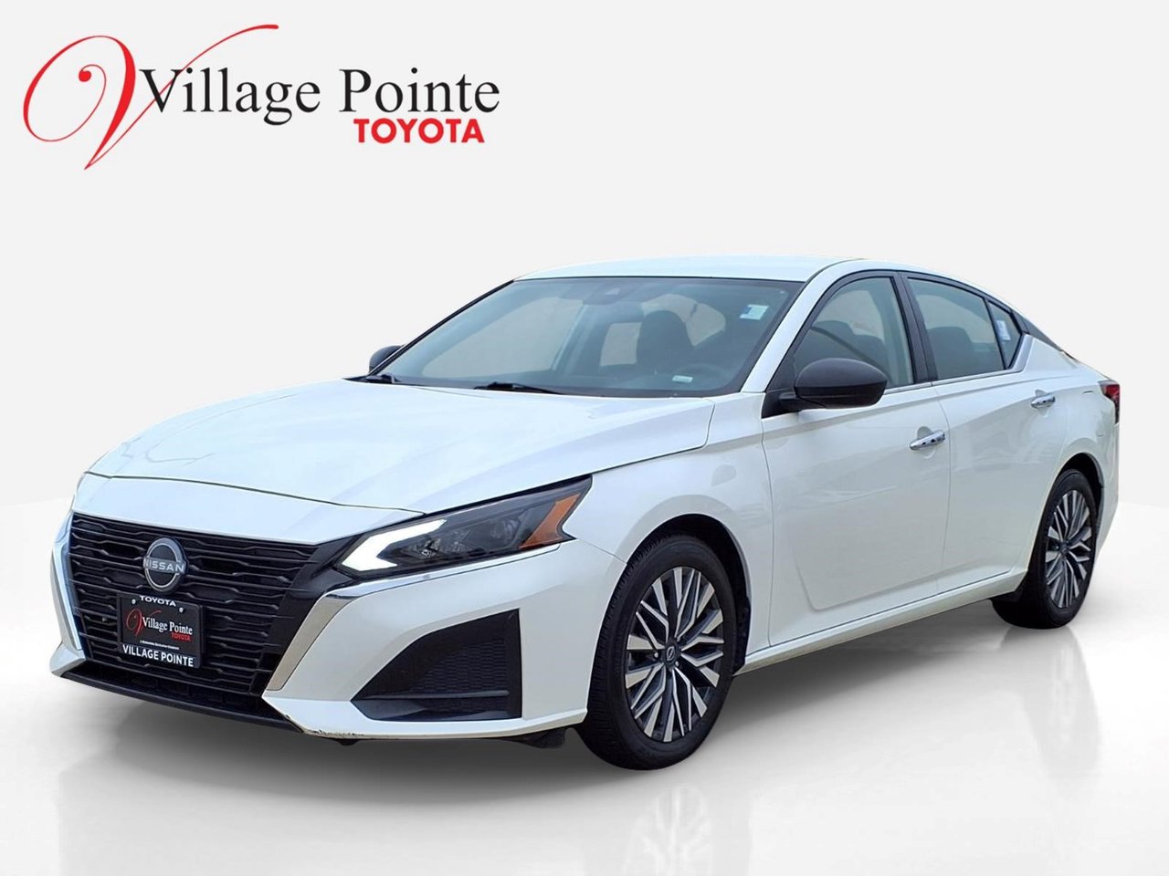 Pearl White Tricoat 2024 Nissan Altima Sedan Front-Wheel Drive Continuously Variable Transmission