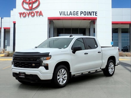 2022 Chevrolet Silverado 1500 Custom Truck Crew Cab